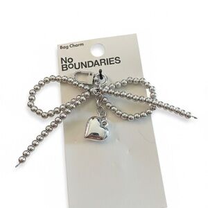No Boundaries Silver Beaded Heart Bag Charm
